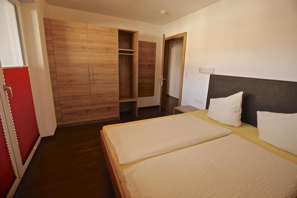 Ladis Living Apartment Room photo