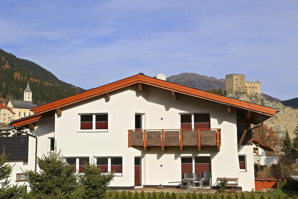 Ladis Living Apartment Exterior photo
